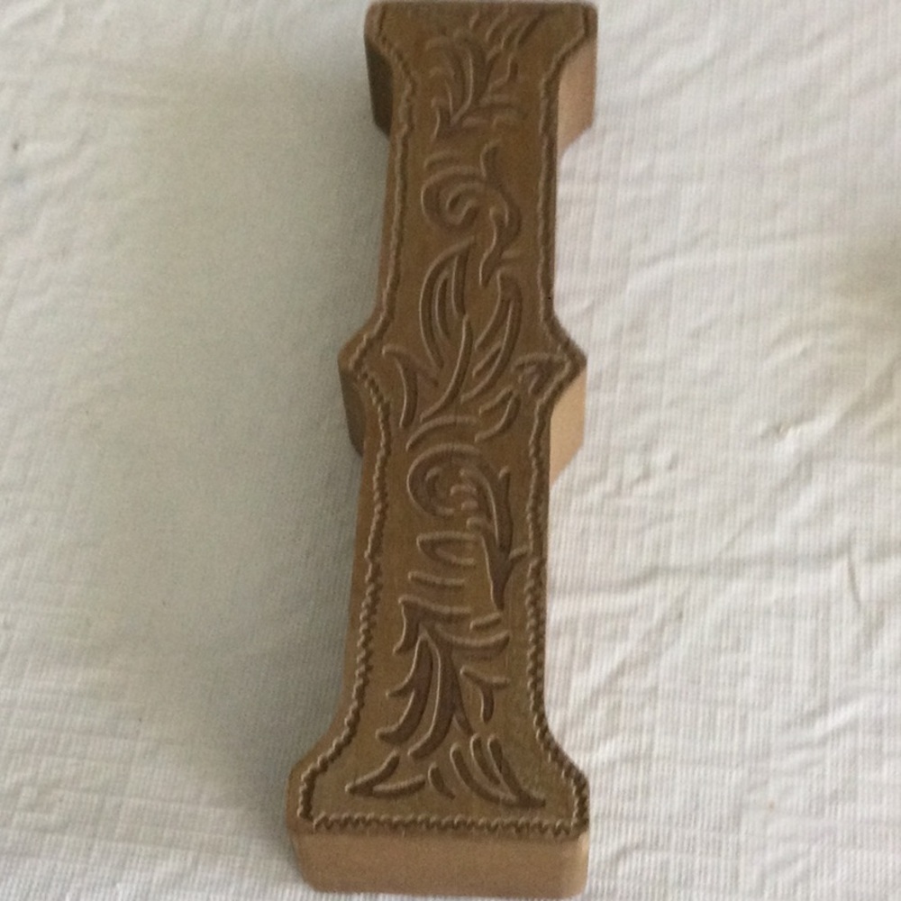 Decorative Brown Wooden Letter I